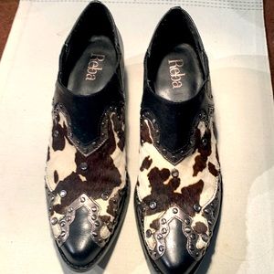 Reba cowhide fur and leather boots with silver trim